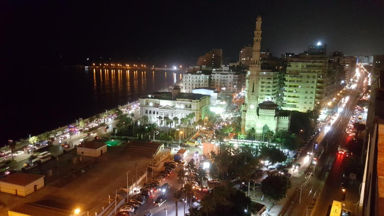 Misr Hotel Alexandrië Buitenkant foto