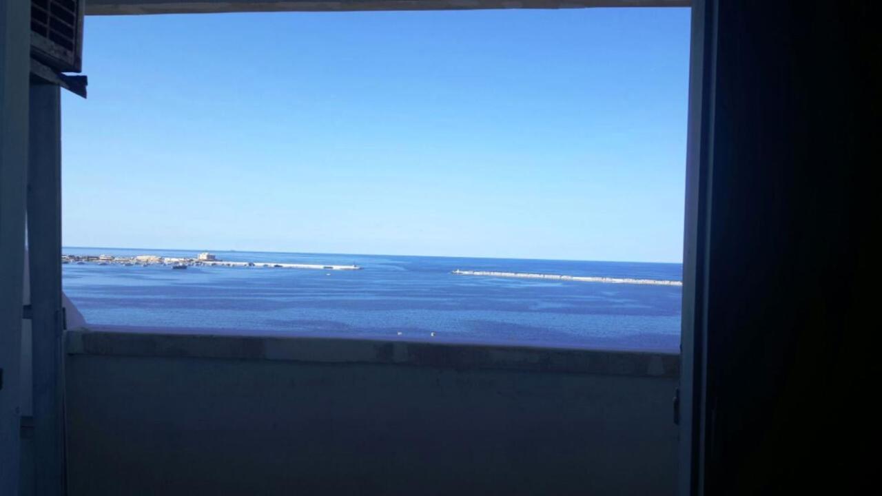 Misr Hotel Alexandrië Buitenkant foto
