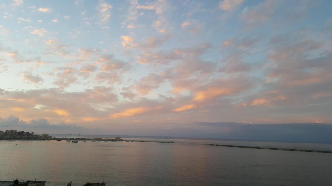 Misr Hotel Alexandrië Buitenkant foto