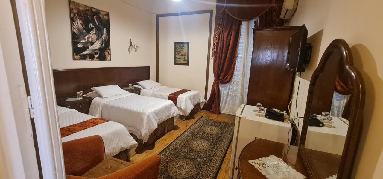 Misr Hotel Alexandrië Buitenkant foto