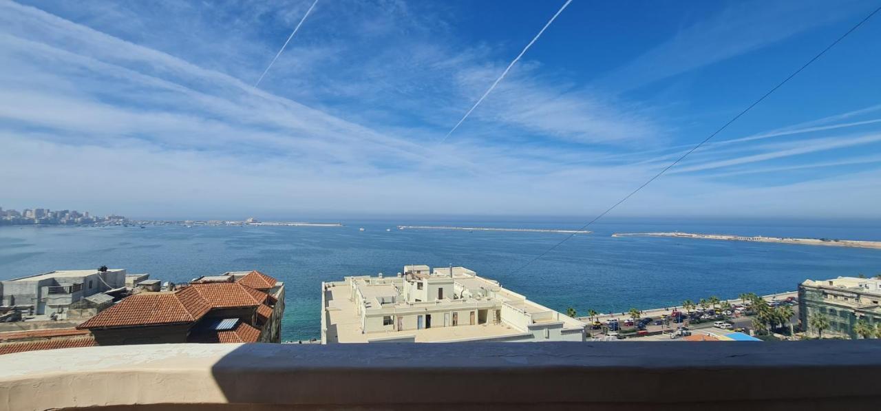 Misr Hotel Alexandrië Buitenkant foto