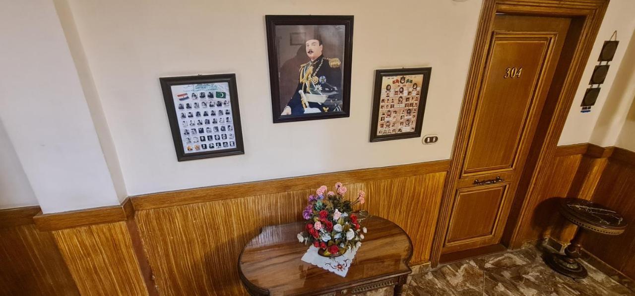Misr Hotel Alexandrië Buitenkant foto