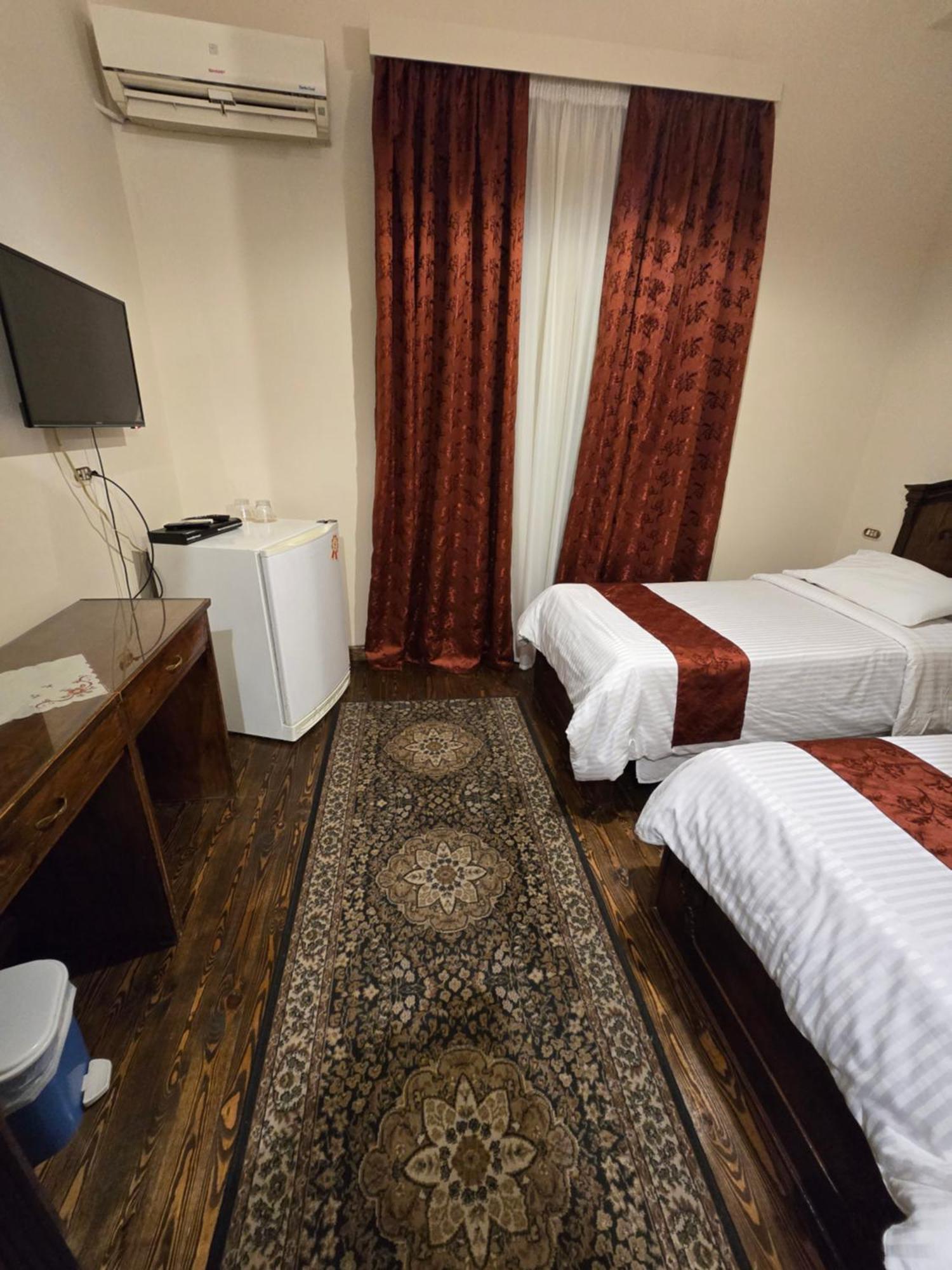 Misr Hotel Alexandrië Buitenkant foto